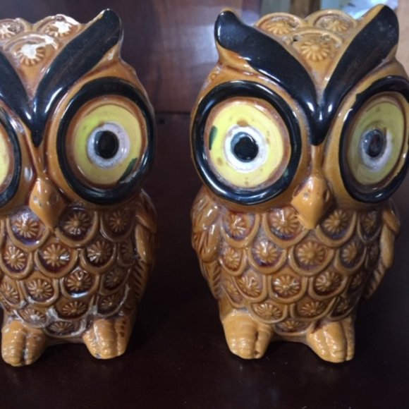 Vintage 70's Japan Ceramic Owl S&P Shakers Large - Picture 1 of 4